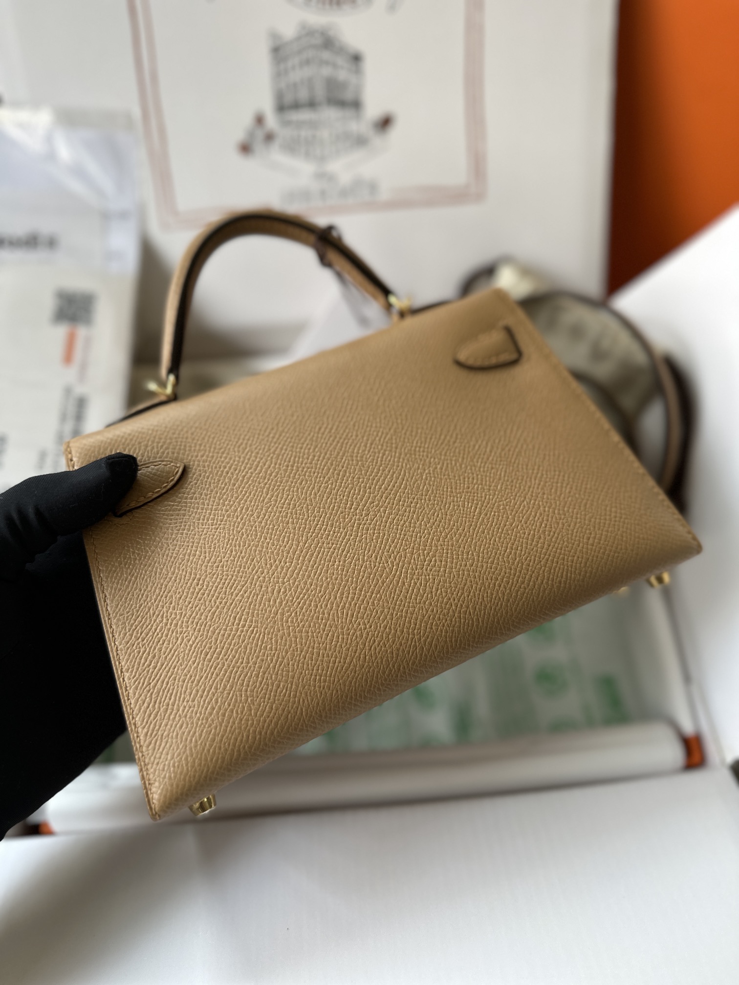 에르메스 미니 켈리백 20 카멜 금장 앱송